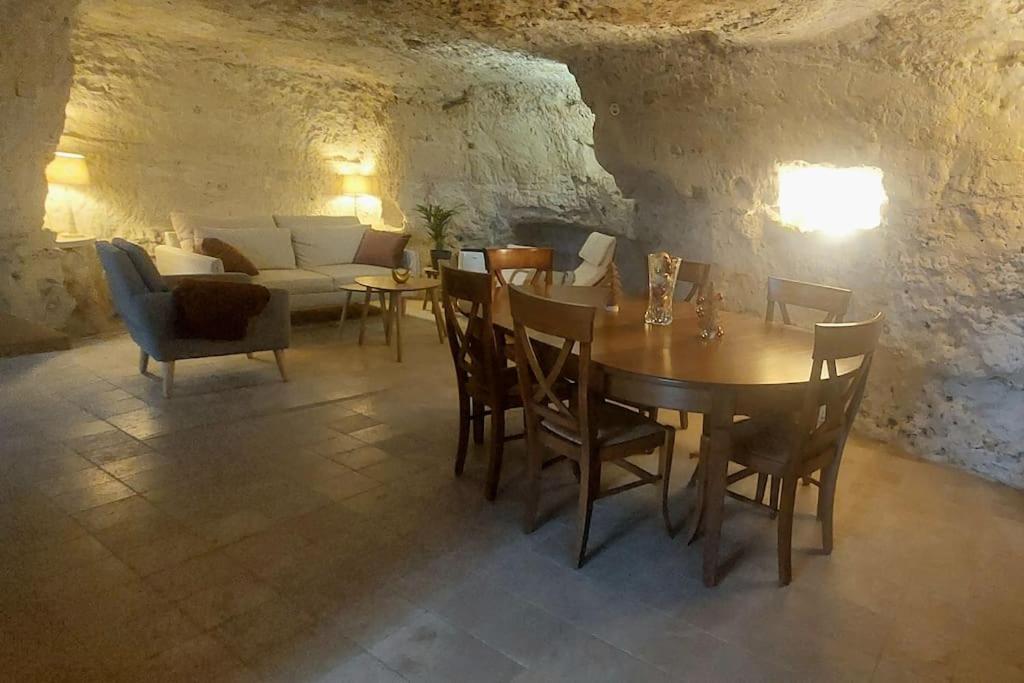 Troglo Entre Caves Et Chateaux Монлуї-сюр-Луар Екстер'єр фото